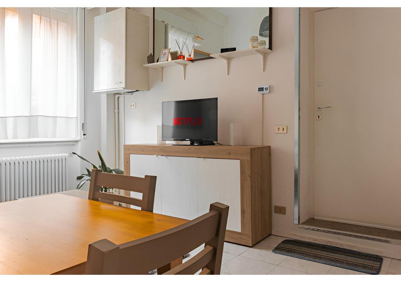 Free Parking - 5 Min By Walk From City Center Como Exterior foto